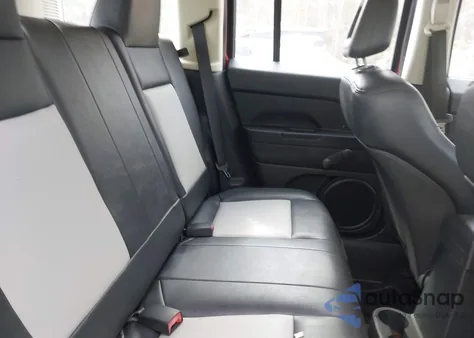 2008 Jeep Patriot Sport from USA, damaged, VIN 1J8FT28098D714899